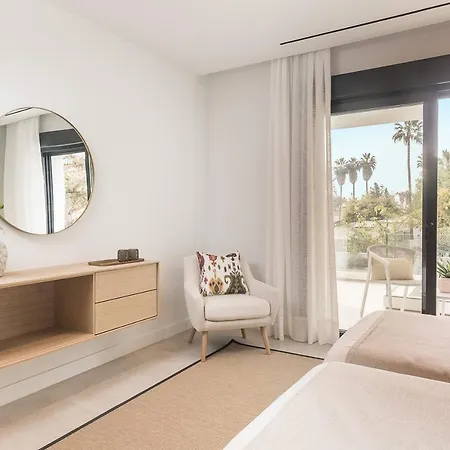 Homeclub Con Piscina Privada En Guadalmar * Malaga