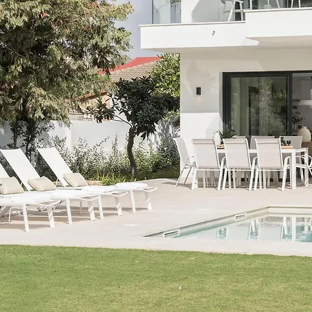 Homeclub Con Piscina Privada En Guadalmar Apartment *