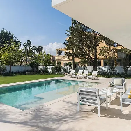 Homeclub Con Piscina Privada En Guadalmar