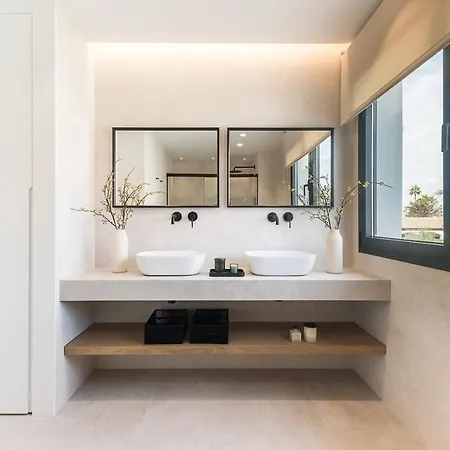 Homeclub Con Piscina Privada En Guadalmar Apartment Malaga