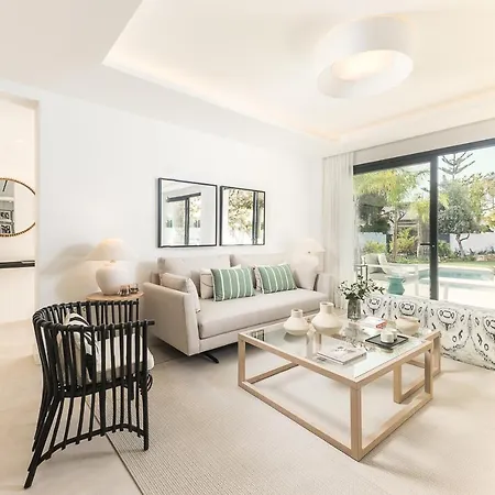 Homeclub Con Piscina Privada En Guadalmar Apartment Malaga